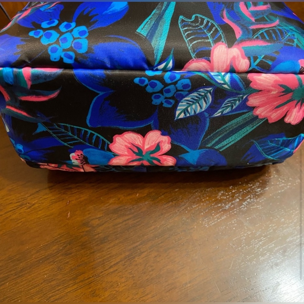 Lug Ranger Crossbody Bag - Picture 3 of 9